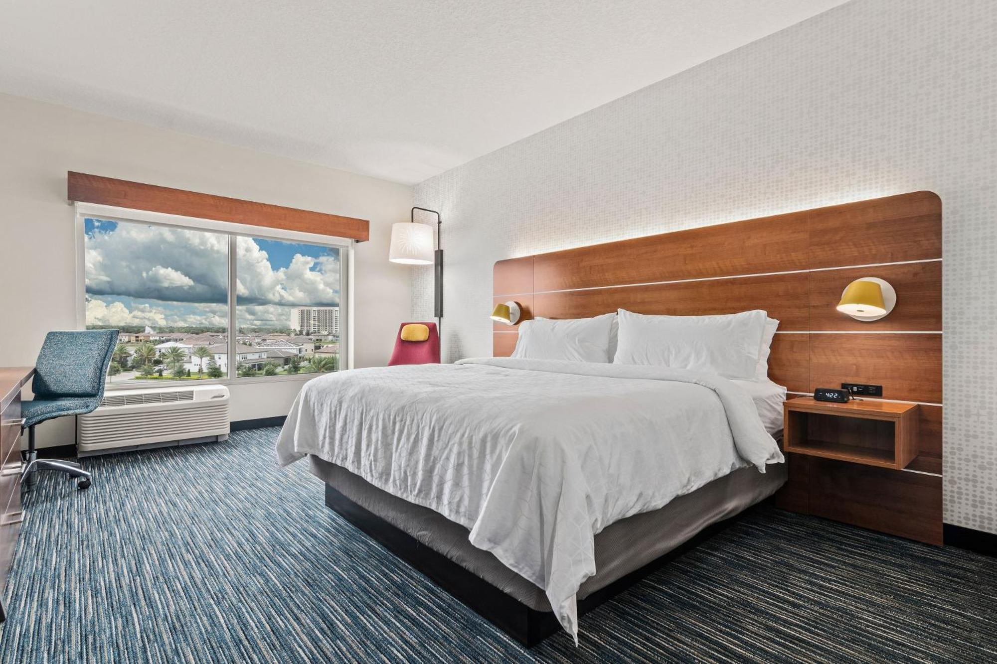Holiday Inn Express & Suites Orlando- Lake Buena Vista By Ihg Bagian luar foto