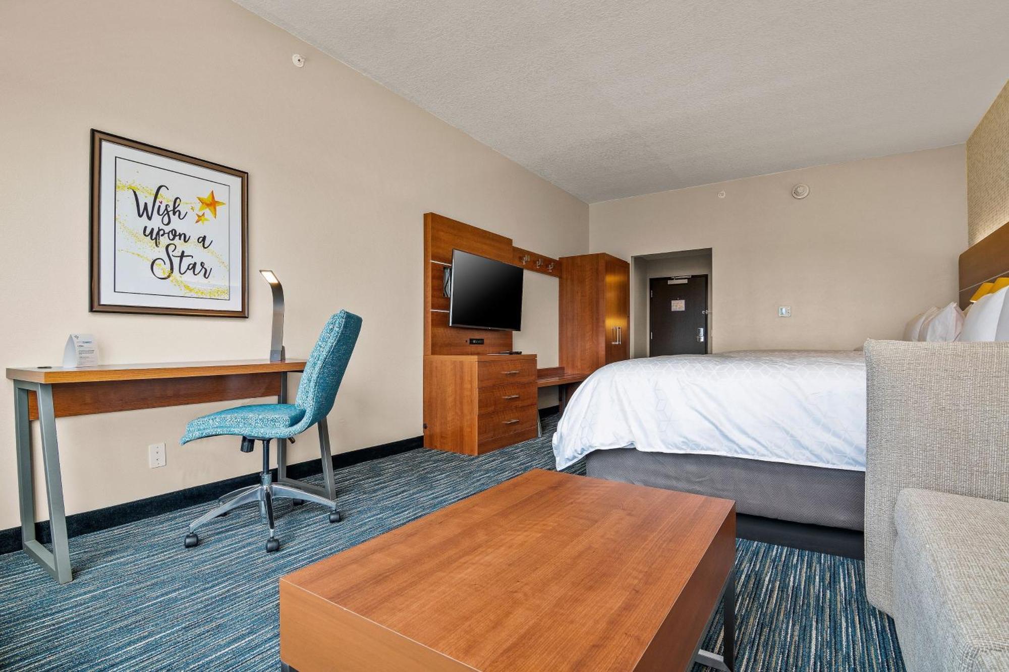 Holiday Inn Express & Suites Orlando- Lake Buena Vista By Ihg Bagian luar foto